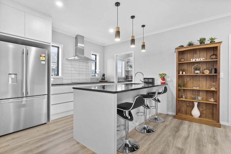 Photo of property in 13/15 Onukutara Place, Huntington, Hamilton, 3281