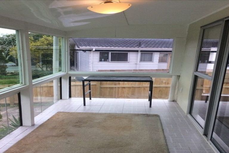 Photo of property in 41 Moncrieff Avenue, Clendon Park, Auckland, 2103