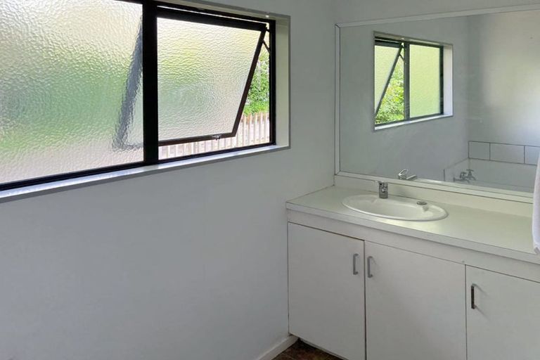 Photo of property in 25 Valley Road, Pukekohe, 2120