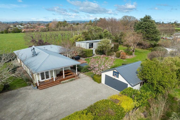 Photo of property in 35 Green Lane Road, Masterton, 5810