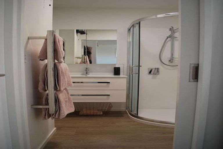 Photo of property in 4/108 Edgeware Road, St Albans, Christchurch, 8014