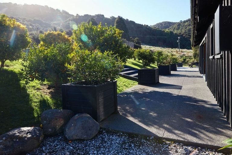 Photo of property in 1481m State Highway 1, Mangamaunu, Kaikoura, 7371