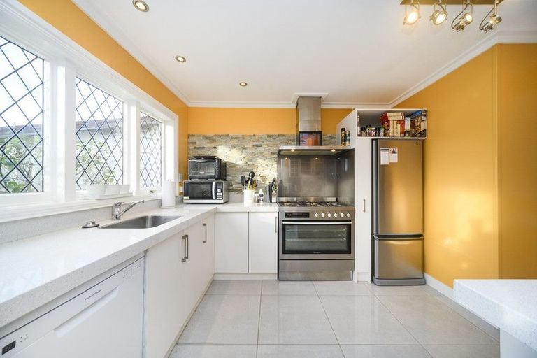 Photo of property in 1/22 Dahlia Street, Palmerston North, 4410