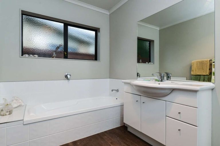 Photo of property in 7 Apollo Place, Rototuna North, Hamilton, 3210