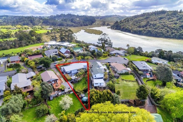 Photo of property in 9 Valerie Crescent, Okura, Albany, 0792