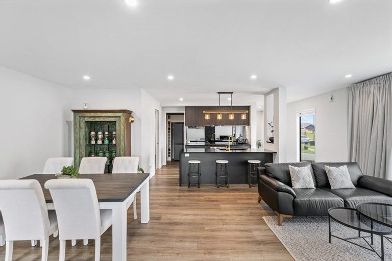 Photo of property in 20 Withers Crescent, Halswell, Christchurch, 8025