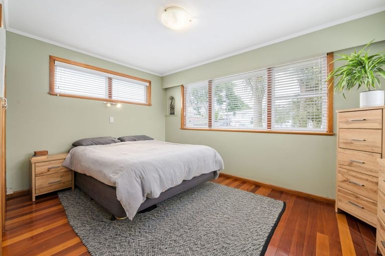 Photo of property in 16 Walsh Street, Forest Lake, Hamilton, 3200