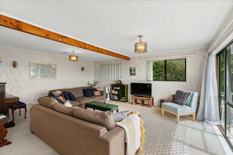 Photo of property in 15 Karaka Street, Eastbourne, Lower Hutt, 5013