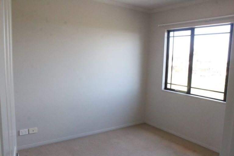 Photo of property in 7 Oakville Avenue, Flat Bush, Auckland, 2016