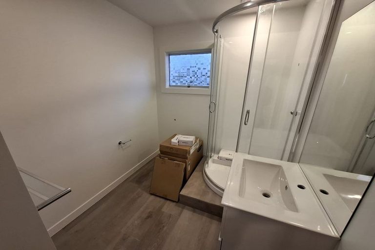 Photo of property in 33 Fulford Street, New Plymouth, 4310