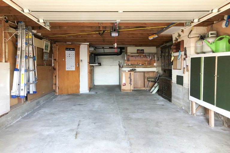 Photo of property in 23 Selwyn Street, South Hill, Oamaru, 9400