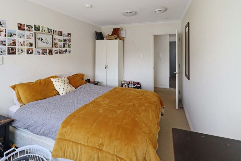 Photo of property in Monvie Apartments, 304/15 Holland Street, Te Aro, Wellington, 6011