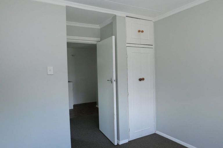 Photo of property in 22a Sussex Street, Levin, 5510