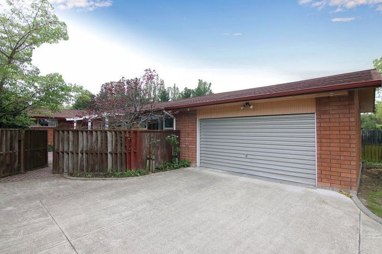 Photo of property in 28 Claridges Road, Casebrook, Christchurch, 8051