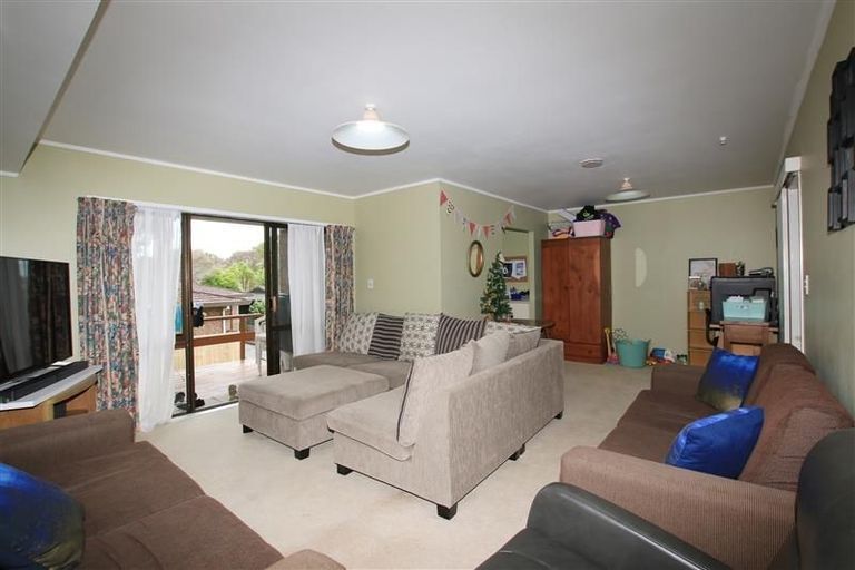 Photo of property in 6/37a Glengarry Road, Glen Eden, Auckland, 0602