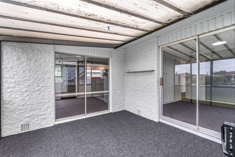 Photo of property in 52 Edinburgh Crescent, Waikiwi, Invercargill, 9810