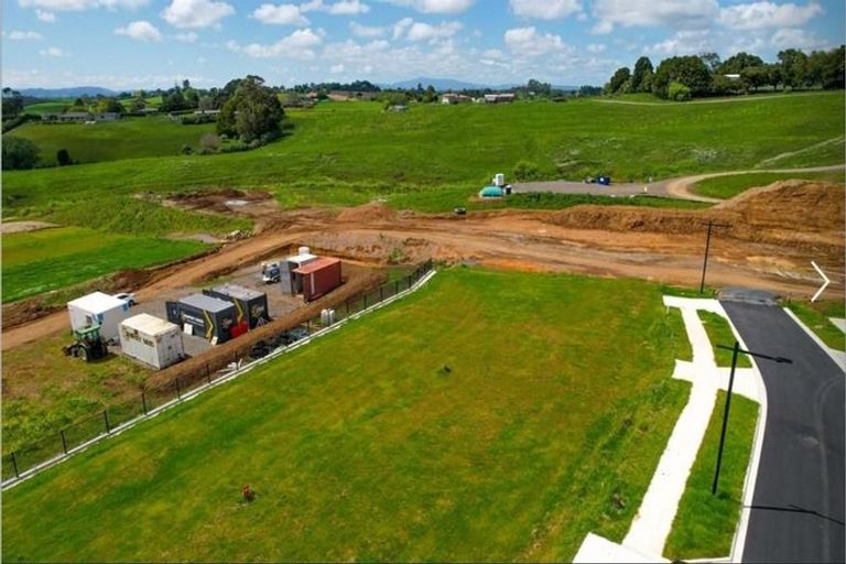 Photo of property in 27 Oralee Terrace, Peacocke, 3206