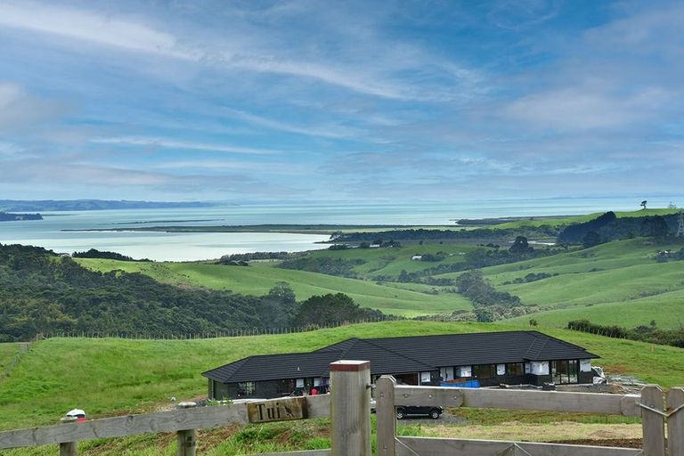 Photo of property in 113 West Road, Kaukapakapa, 0873