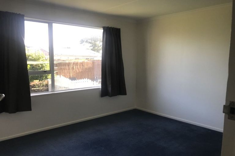 Photo of property in 44 Wicklow Street, Clifton, Invercargill, 9812