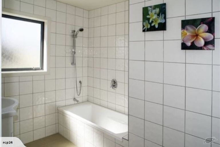 Photo of property in 12 Criffel Place, Luggate, Cromwell, 9383