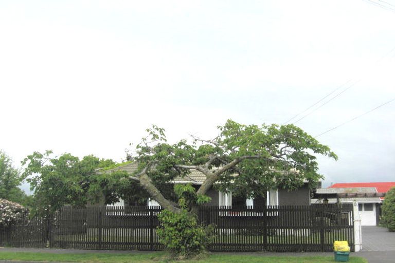 Photo of property in 81 Isleworth Road, Bishopdale, Christchurch, 8053