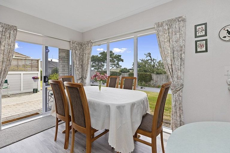 Photo of property in 4 Golden Heights, Hairini, Tauranga, 3112