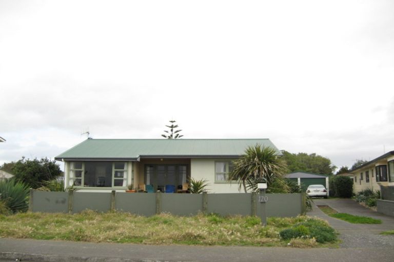 Photo of property in 120 Beach Road, Haumoana, 4102