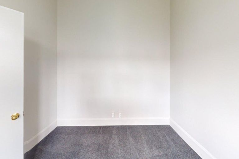 Photo of property in 74 Cook Street, Palmerston North, 4410