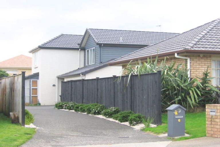 Photo of property in 6 Borthwick Close, Flat Bush, Auckland, 2016
