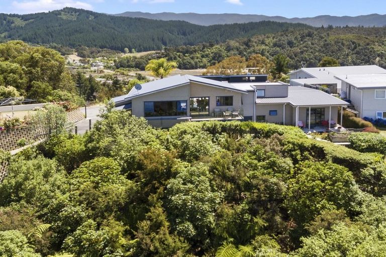 Photo of property in 6 Adele Way, Kaiteriteri, Motueka, 7197