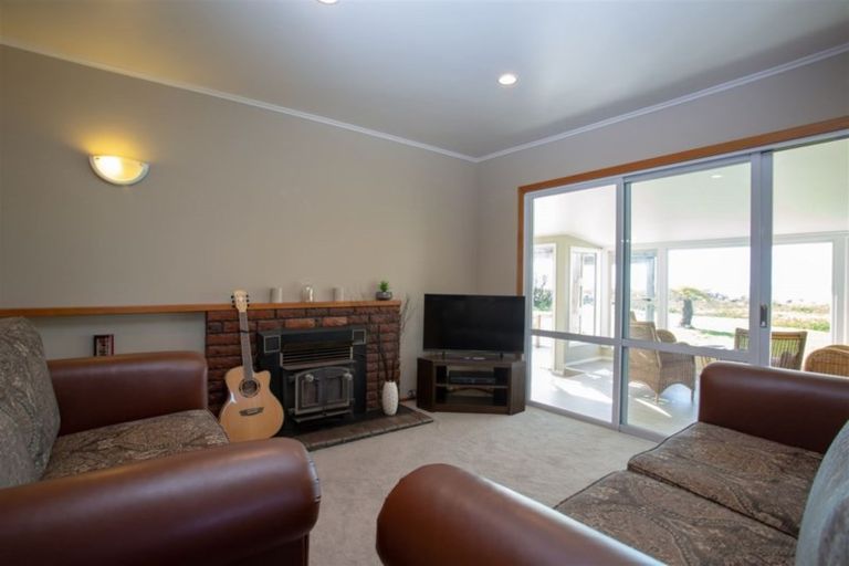 Photo of property in 126 Stafford Drive, Ruby Bay, Mapua, 7005