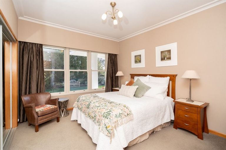 Photo of property in 18 Fairfield Road, Fairfield, Hamilton, 3214