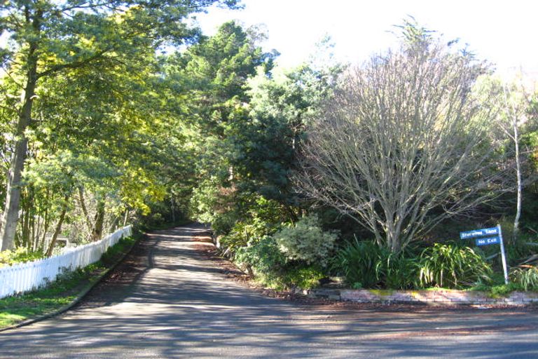 Photo of property in 6 Sherwood Lane, Cashmere, Christchurch, 8022