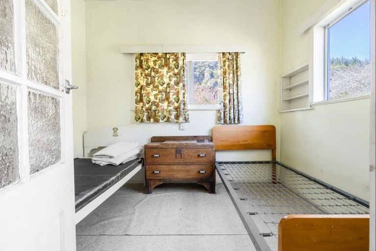 Photo of property in 1 Parekarangaranga Street, Motuoapa, 3382