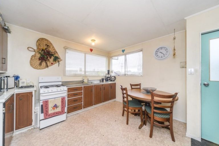 Photo of property in 5 Flint Street, Milson, Palmerston North, 4414