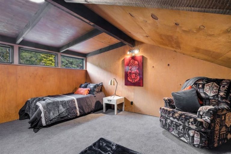 Photo of property in 118 Bethells Road, Waitakere, Henderson, 0781