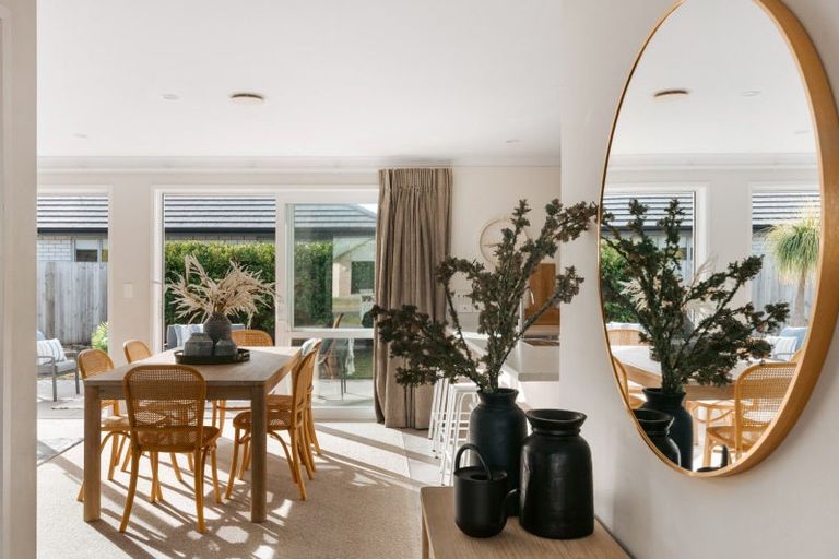 Photo of property in 10 Te Kio Crescent, Papamoa Beach, Papamoa, 3118