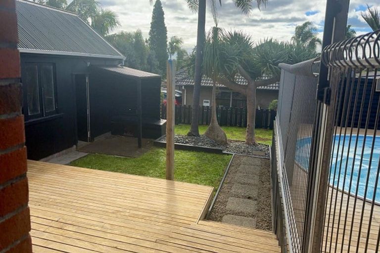 Photo of property in 241 Victoria Street West, Pukekohe, 2120