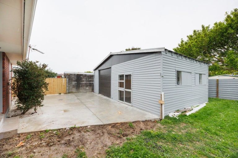 Photo of property in 4 Waihi Place, Westbrook, Palmerston North, 4412