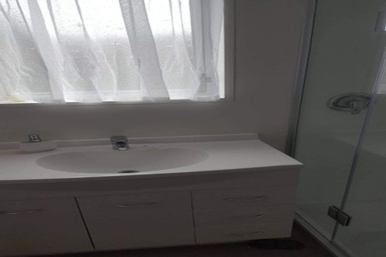 Photo of property in 21a Kapanui Road, Waikanae, 5036