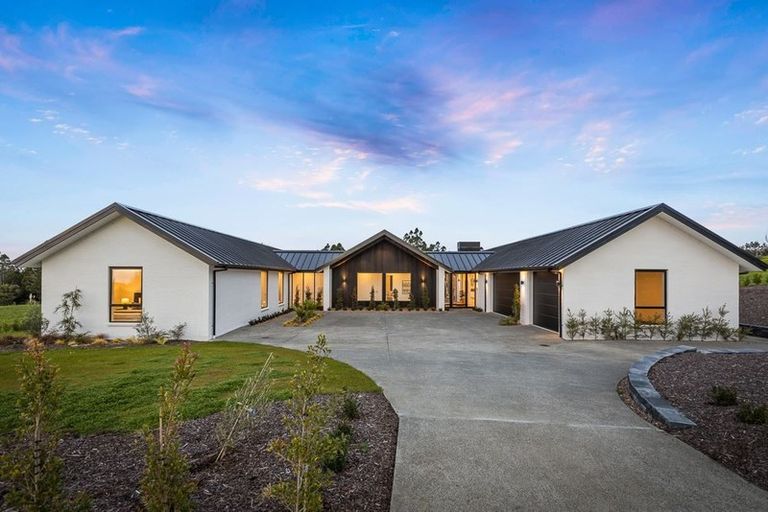 Photo of property in 54 Taha Puke Road, Okura Bush, Albany, 0794