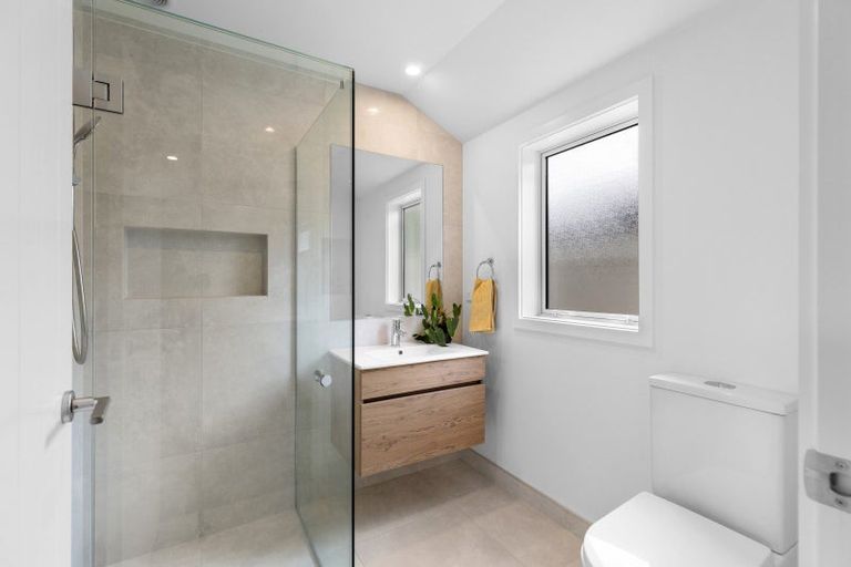 Photo of property in 31 Freedom Drive, Kelvin Grove, Palmerston North, 4414