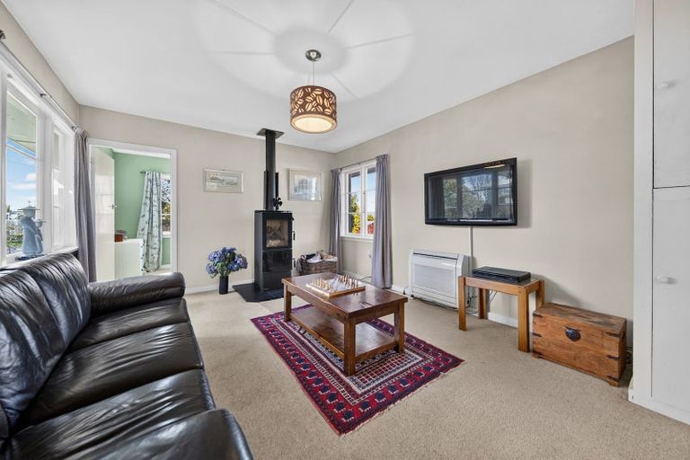 Photo of property in 37 Carlsen Street, Burwood, Christchurch, 8083