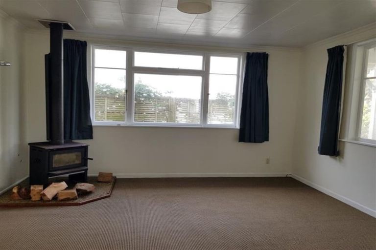 Photo of property in 35 Richmond Street, Fitzroy, New Plymouth, 4312