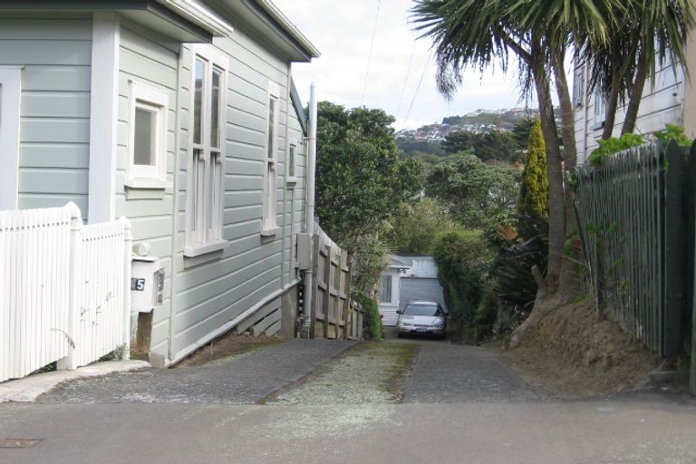 Photo of property in 45 Ironside Road, Johnsonville, Wellington, 6037