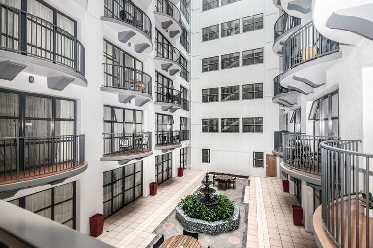 Photo of property in Atrium Apartments, 2d/154 The Terrace, Wellington Central, Wellington, 6011