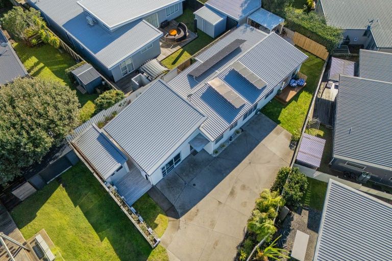 Photo of property in 10 Oceanair Drive, Pauanui, Hikuai, 3579