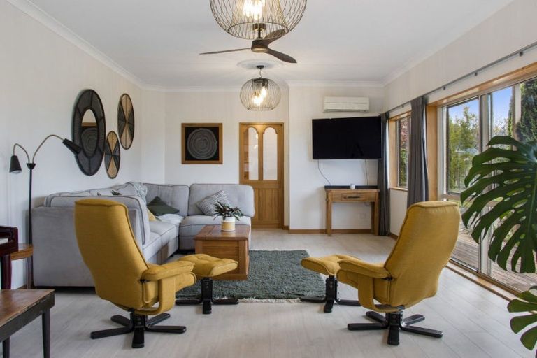 Photo of property in 2 Baigent Place, Tanners Point, Katikati, 3177