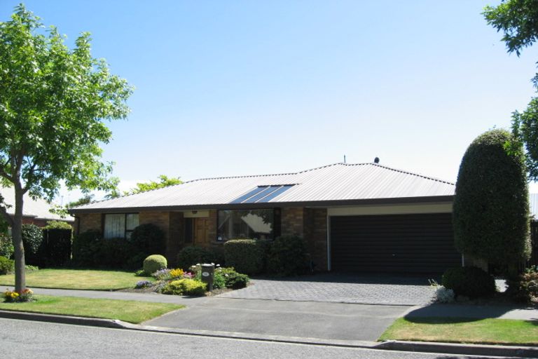 Photo of property in 183 Hawthornden Road, Avonhead, Christchurch, 8042