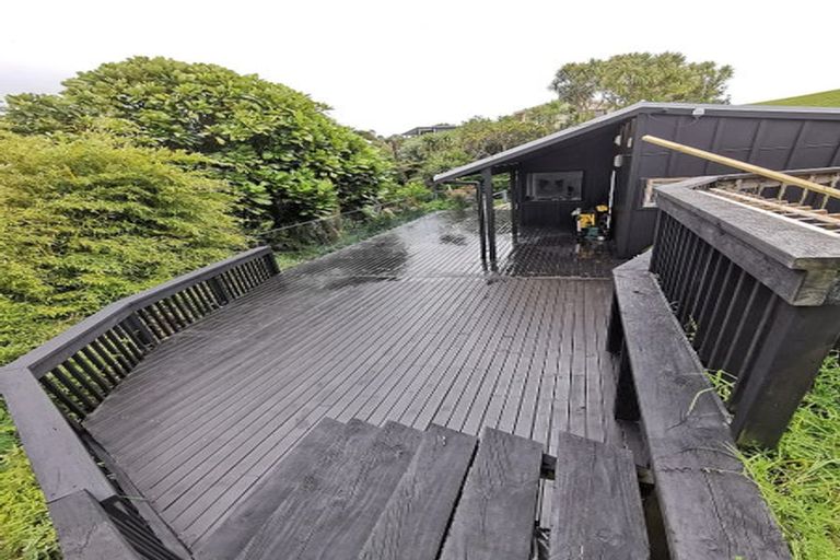 Photo of property in 16 Shelly Beach Road, Shelly Beach, Helensville, 0874